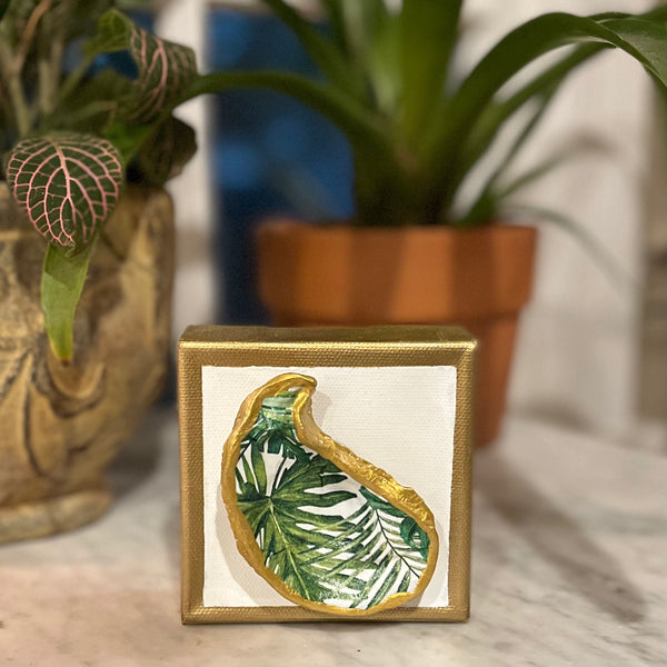 Patterned Oyster on White, Gold-trimmed Canvas
